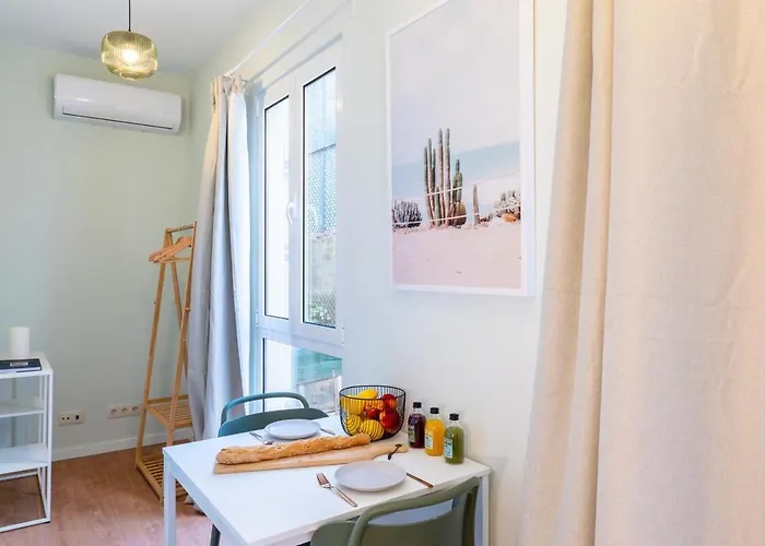 Апартаменты Brand New Stylish Principe Real With Patio Лиссабон