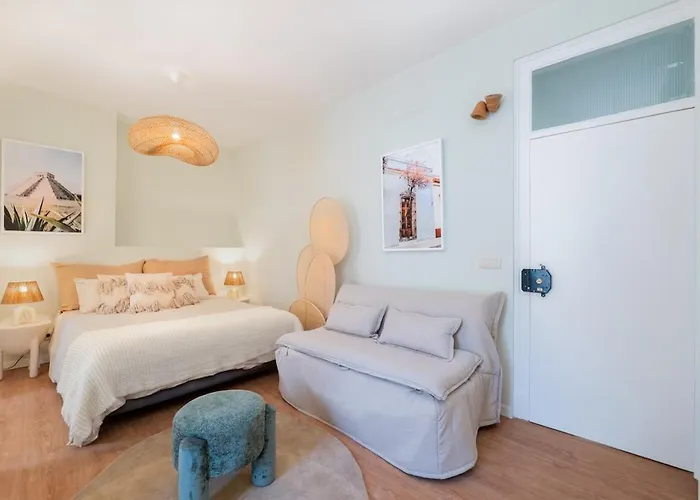 Brand New Stylish Principe Real With Patio * Lisboa