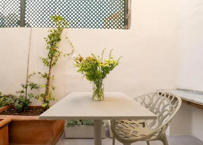 Brand New Stylish Principe Real With Patio Lisboa